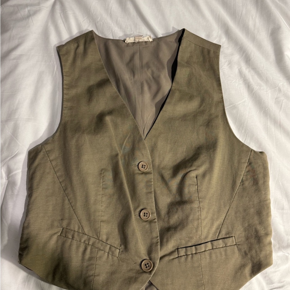 La Hearts Olive Button Down Vest